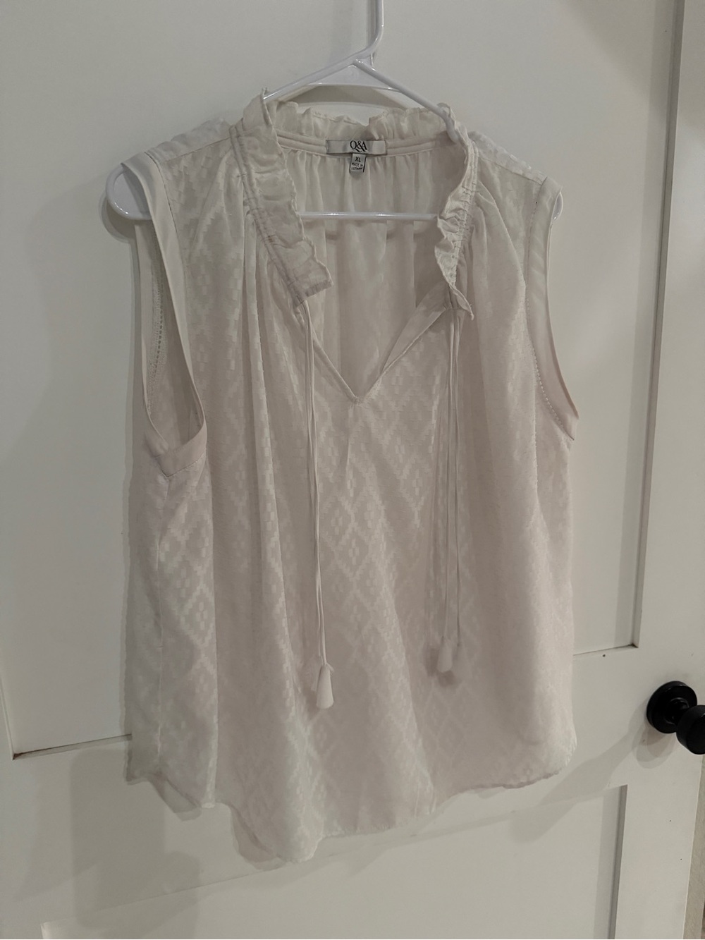 Q & A White Semi Sheer Top xl